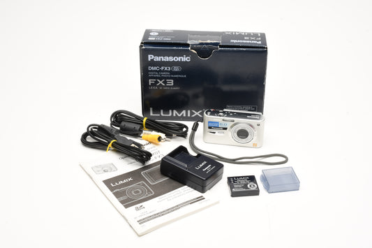 Panasonic FX3 6MP Digital Point&Shoot camera (Silver), Boxed, Tested
