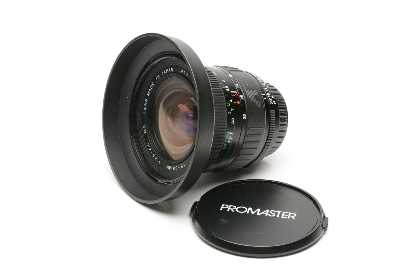 Promaster Spectrum 7 AF 19-35mm f3.5-4.5 MC Wide Nikon AF Mount +Hood