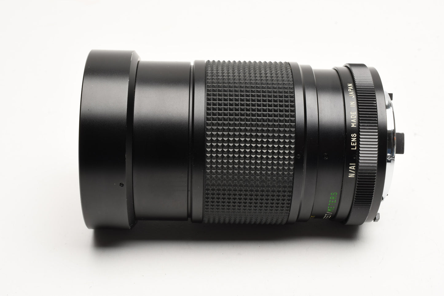 Vivitar 28-85mm f2.8-3.8 Zoom lens Nikon Ai Mount, Clean +UV