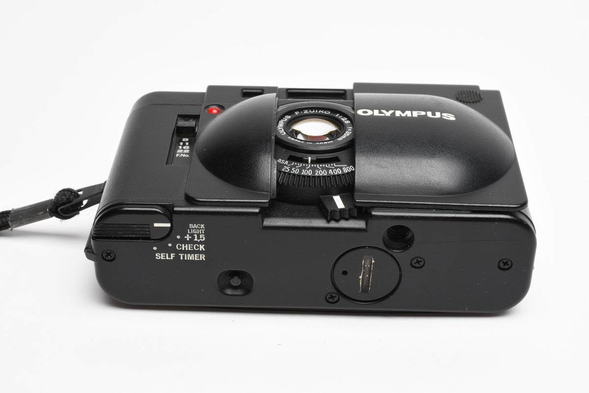 Olympus XA w/A11 flash, new light seals, tested, great! VERY clean