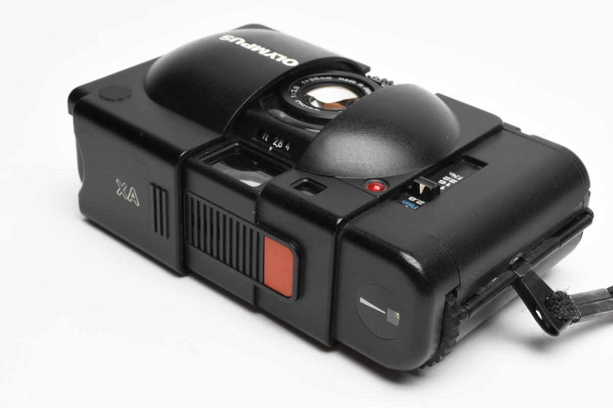 Olympus XA w/A11 flash, new light seals, tested, great! VERY clean