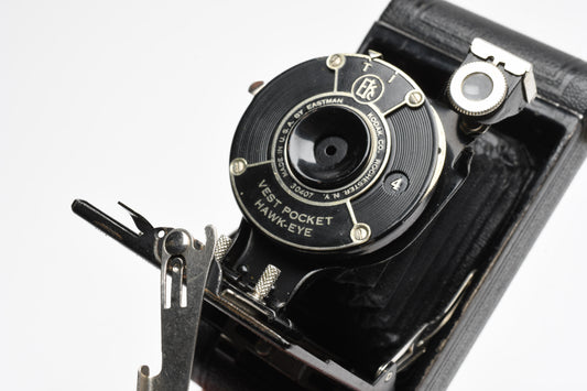 Kodak Vest Pocket Hawk Eye Camera, Clean condition, works!