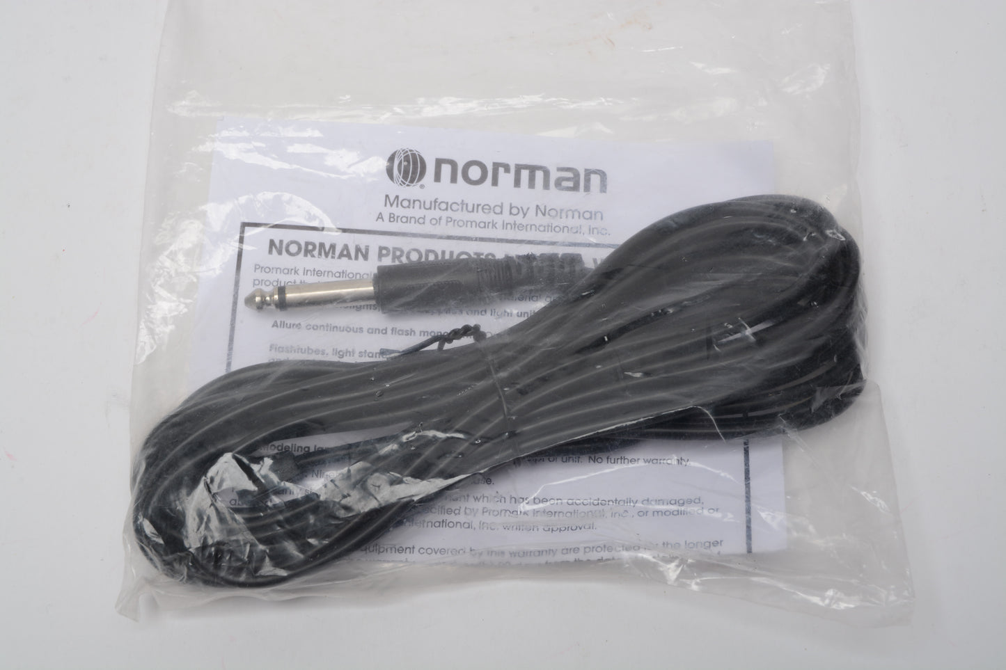 Norman R4158 Sync Cable 15' PC to 1/4" Mic, New