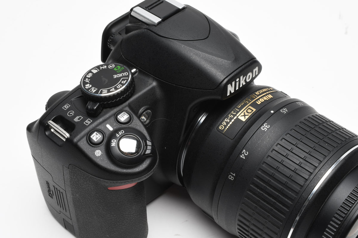 Nikon D3100 DSLR w/Nikkor AFS 18-55mm f3.5-5.6G VR, batt+charger 1834 Acts
