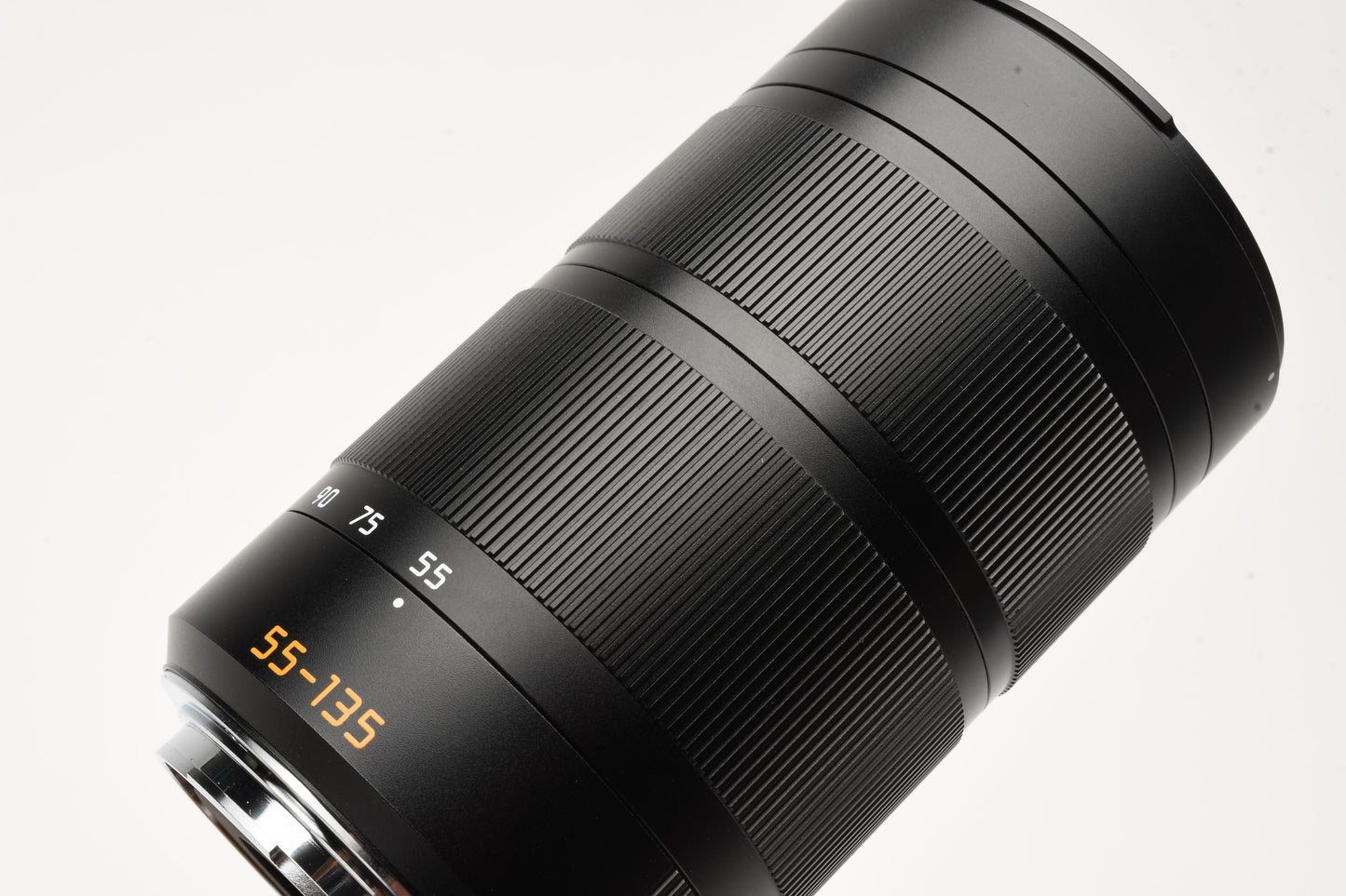 Leica APO-Vario-Elmar-T 55-135mm f3.5-4.5 ASPH 11083 +Leica UV+Hood Mint-