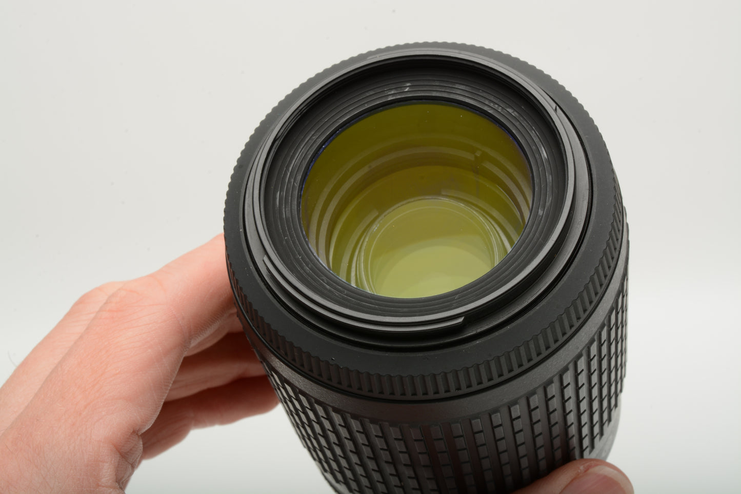 Nikon AF-S 55-200mm f4-5.6G ED VR DX, Hood, Caps, Very clean, Mint-