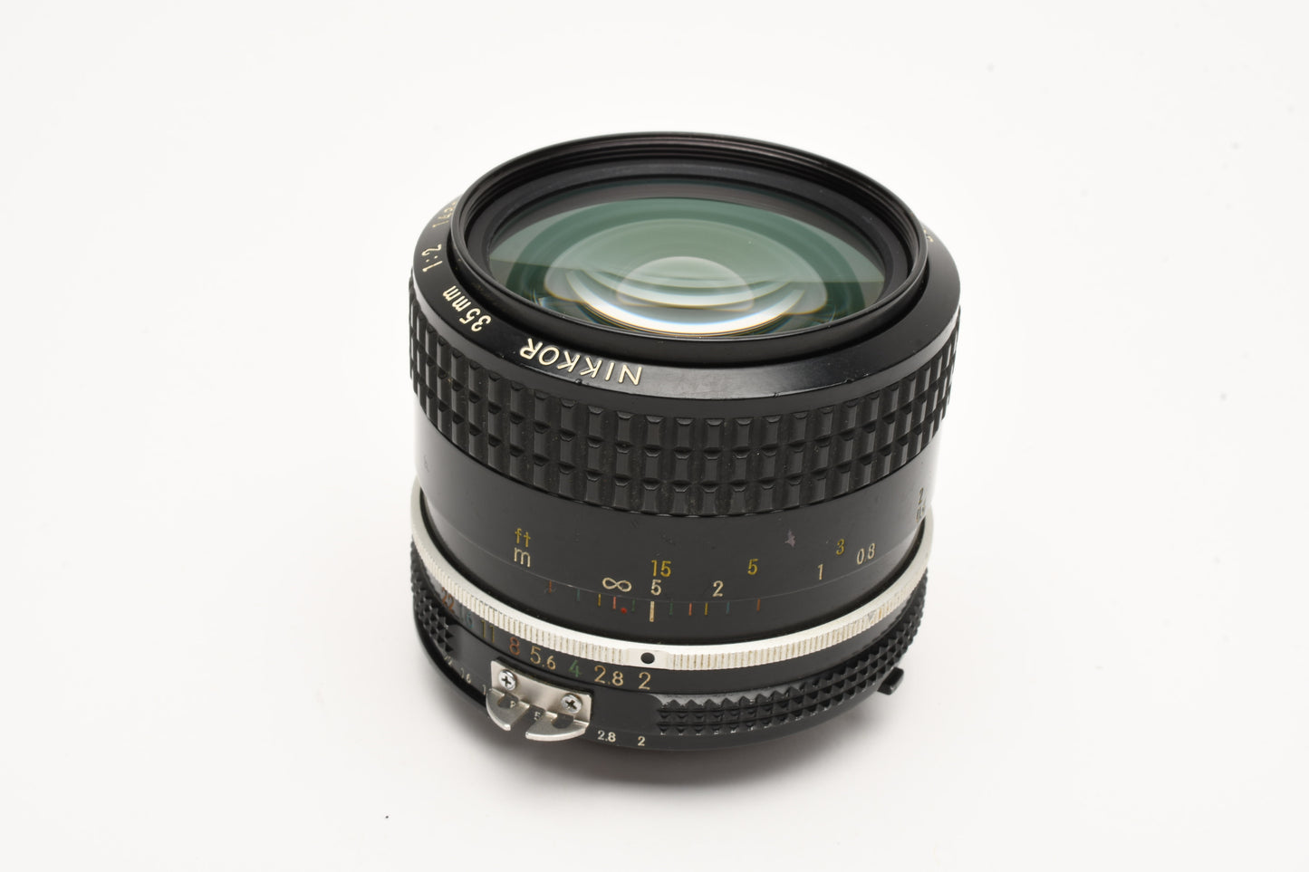 Nikon Nikkor 35mm f2 AI Prime lens, Caps + UV, Sharp, *Read