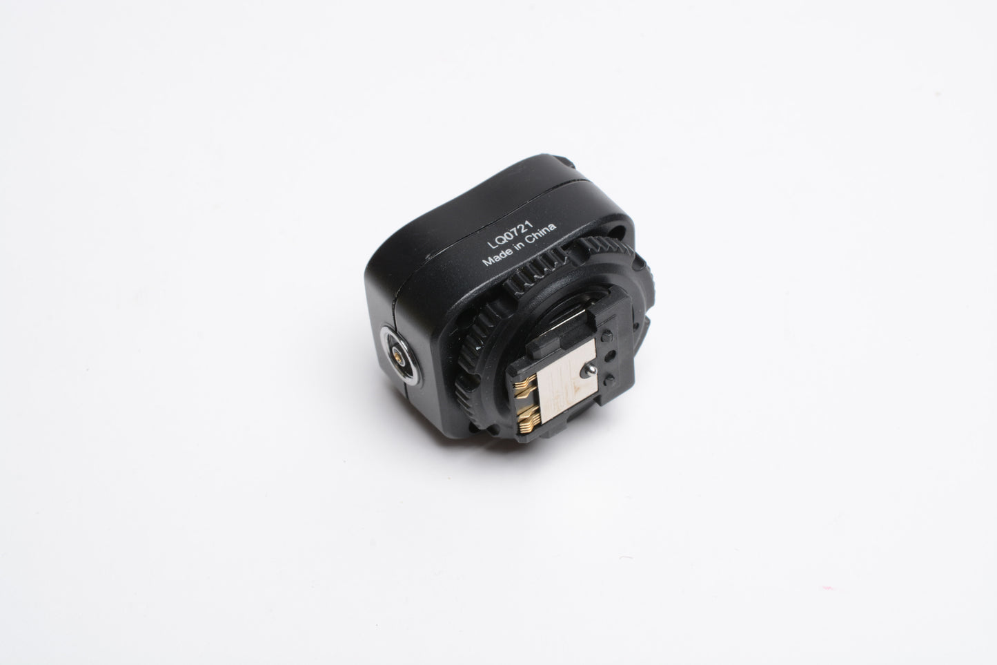 Vello HSA-SMPCS Hot Shoe Adapter w/ PC Socket for Sony Multi-Interface Shoe