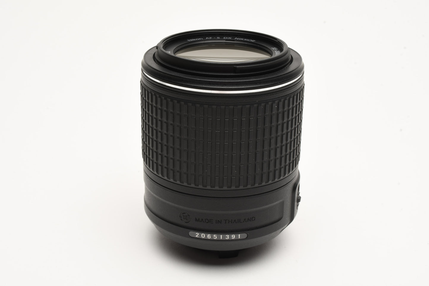 Nikon AF-S Nikkor 55-200mm F4-5.6G II ED DX VR compact zoom, *Bargain