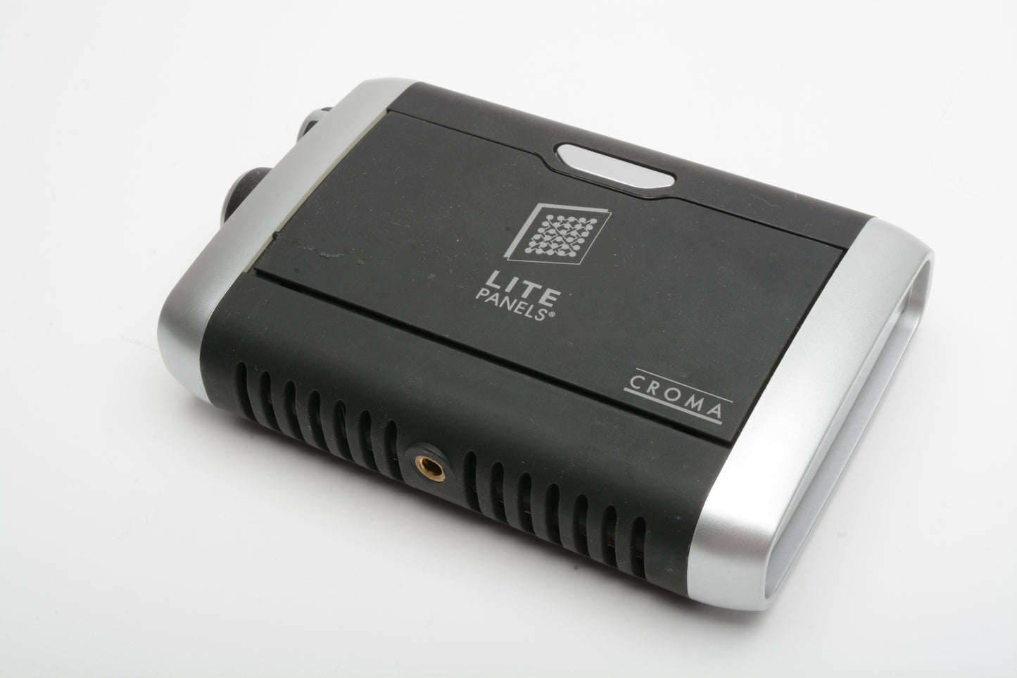 Croma Litepanel On-Camera LED Light w/adjustable color temperature, Clean