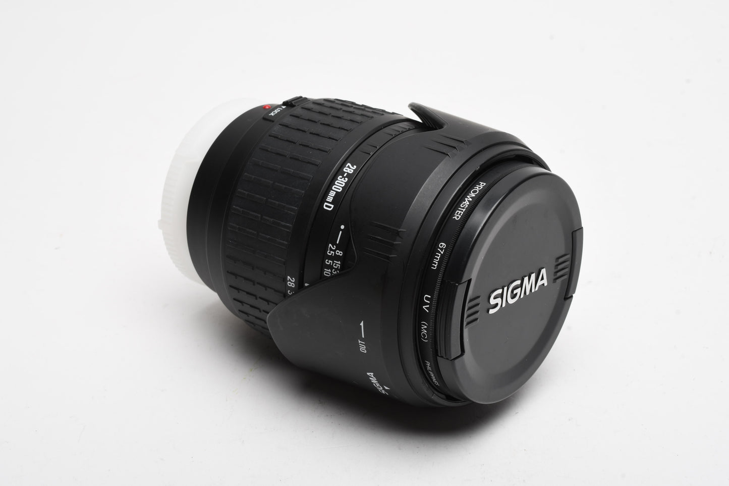 Sigma AF 28-300mm Aspherical IF f3.5-6.3 zoom, caps, hood, UV, Minolta Maxxum Sony A