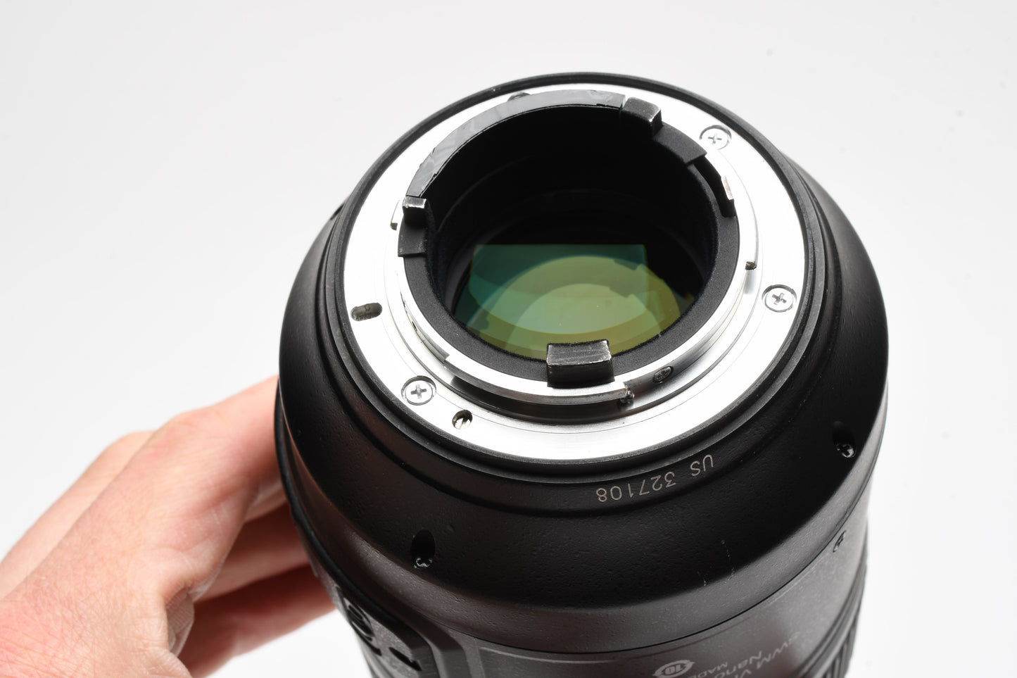 Nikon AF-S VR Micro-Nikkor 105mm f2.8G IF-ED #2160 USA, B+W UV, Hood
