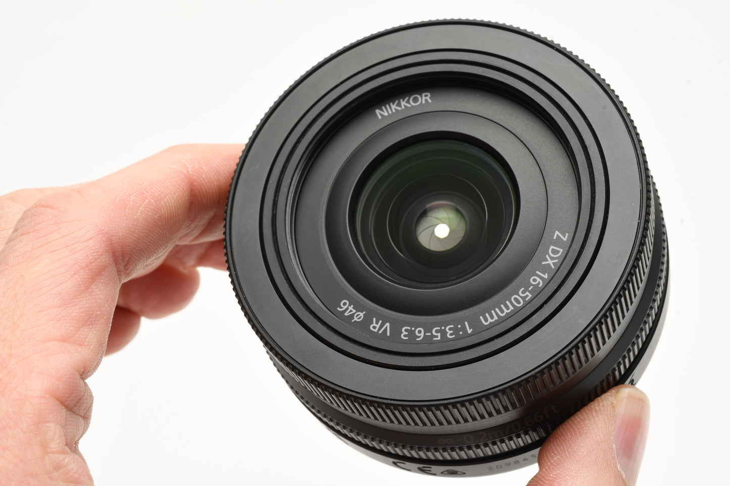 Nikon Nikkor Z 16-50mm f3.5-6.3 DX VR zoom lens, caps, Mint! USA