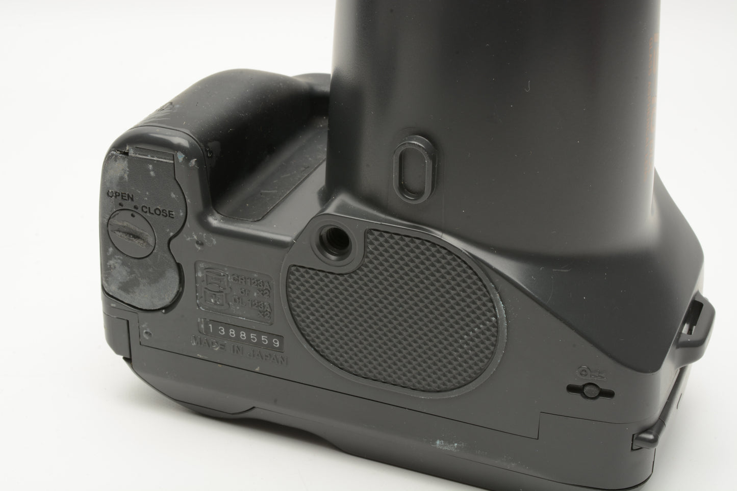 Olympus IS-10 DLX 35mm Point&Shoot camera w/28-110mm w/cap, case, UV, Tested