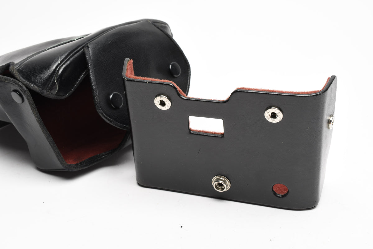 Nikon CF-16 Eveready camera case