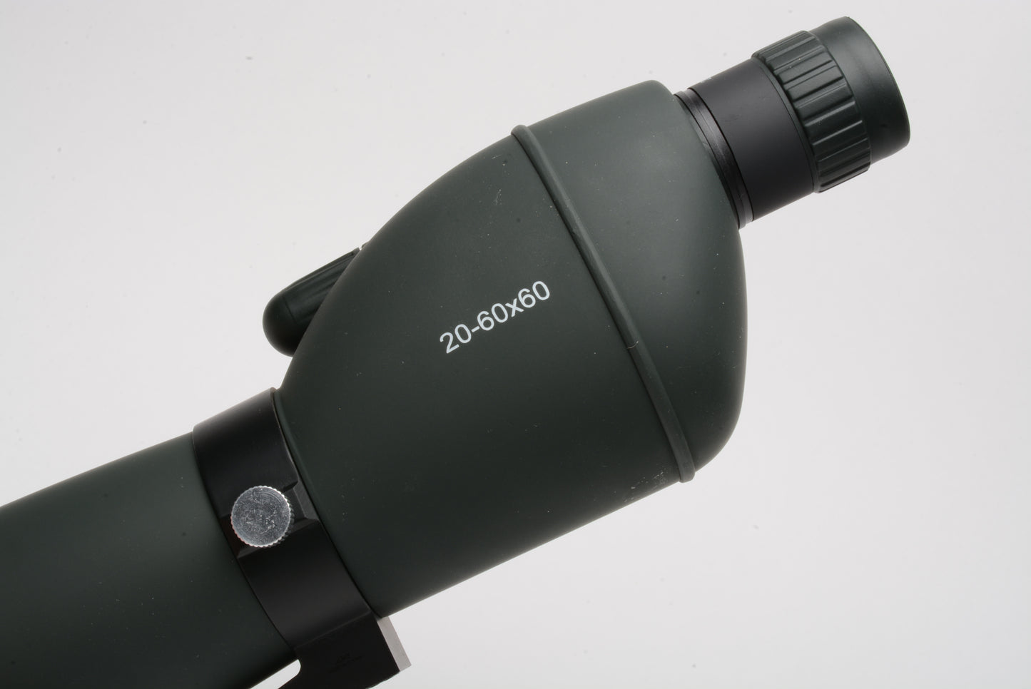 Barska spotting scope w/zoom 20X-60X, case, cap, very gently used