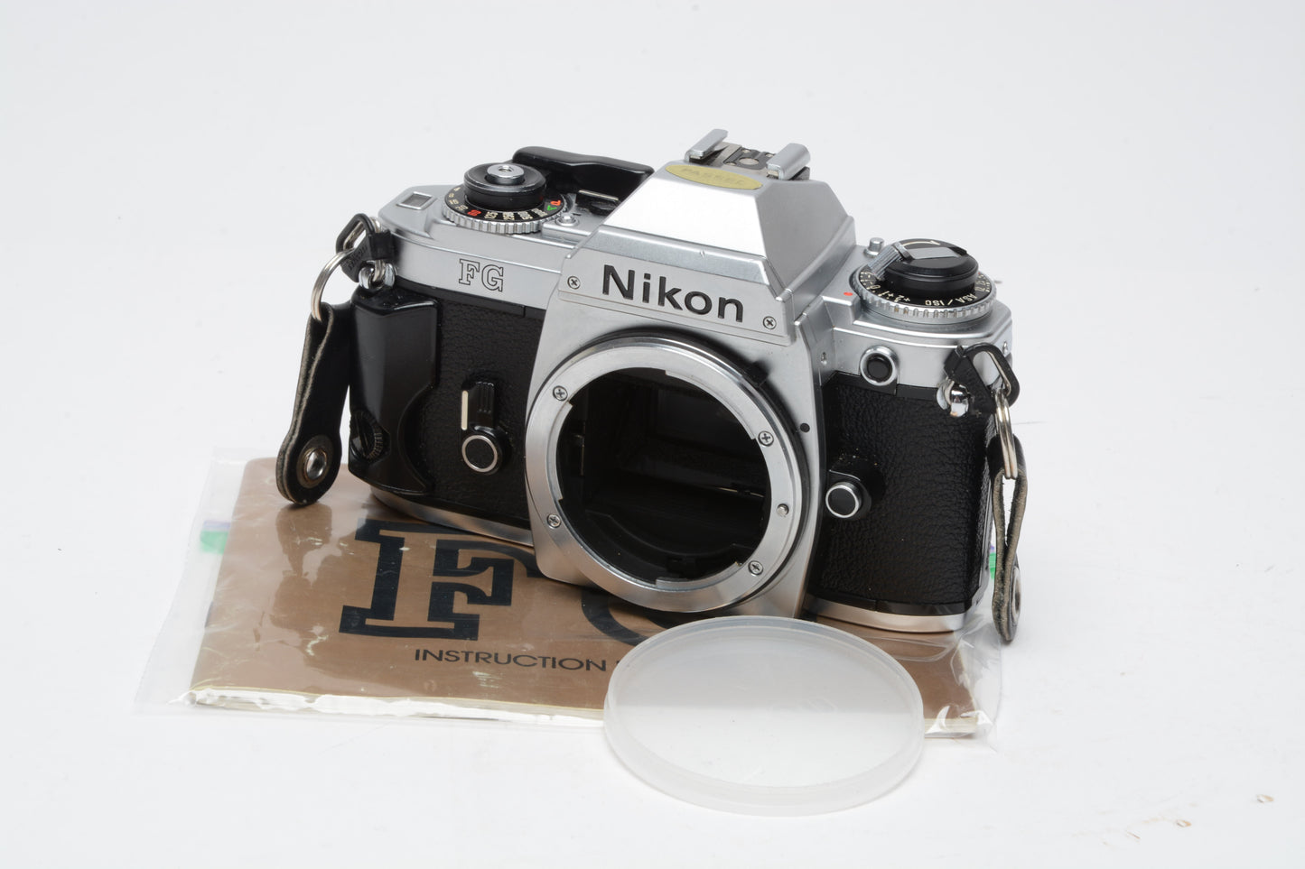 Nikon FG 35mm SLR Body, New Seals, tested, nice & clean!