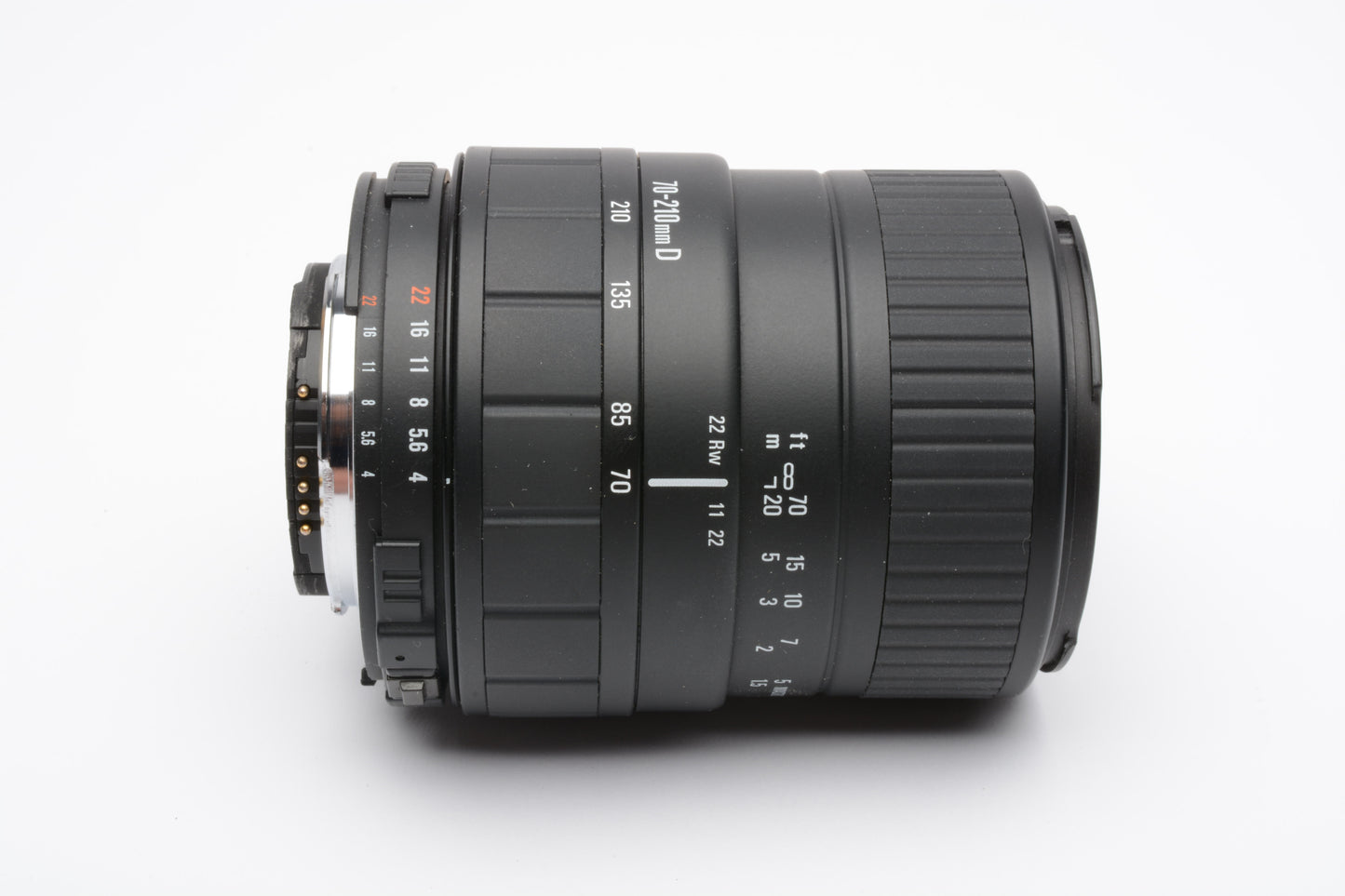 Sigma AF 70-210mm f4-5.6 UC II zoom lens Nikon AF mount, hood+caps