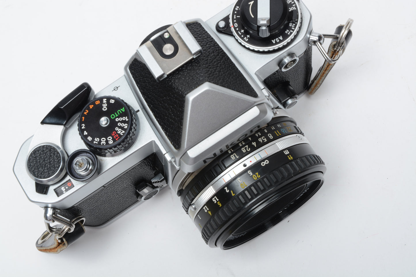 Nikon FE 35mm SLR w/50mm f1.8 E , Strap, New Seals, Case, Tested!