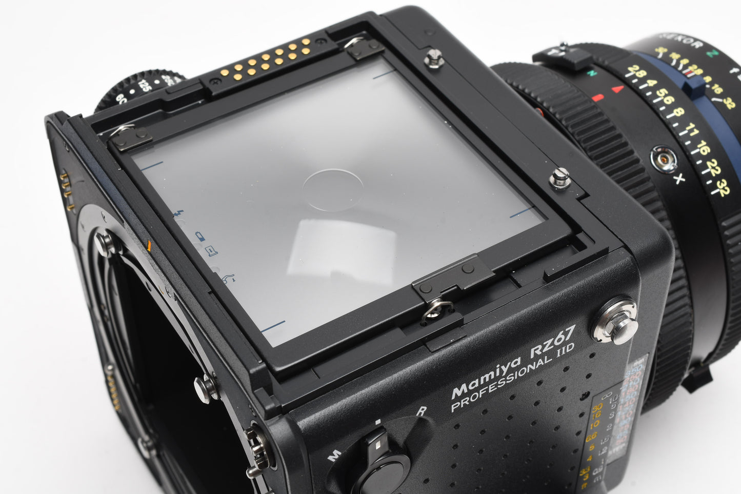 Mamiya RZ67 Professional IID w/110mm f2.8, WLF, 120 Back MINT