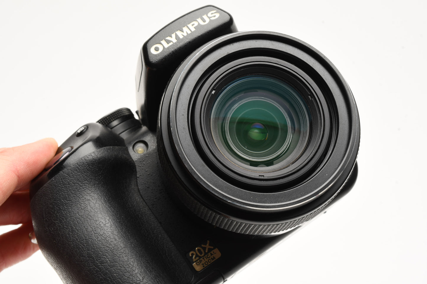 Olympus SP-570UZ 10MP Digital Point&Shoot camera w/20x Optical Zoom *Read