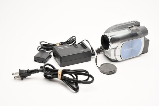 Panasonic VDR-D250 DVD Video Camcorder, AC adapter, batt., Tested