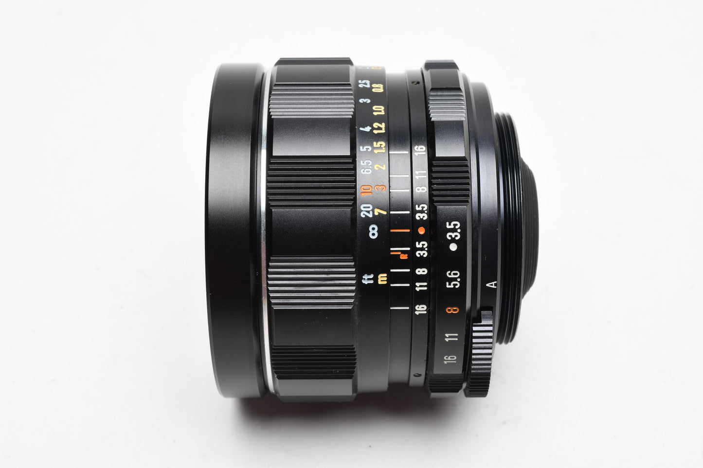 Pentax Super Takumar 28mm f3.5 "Fat" version M42 Mount lens, case, hood, caps, Mint