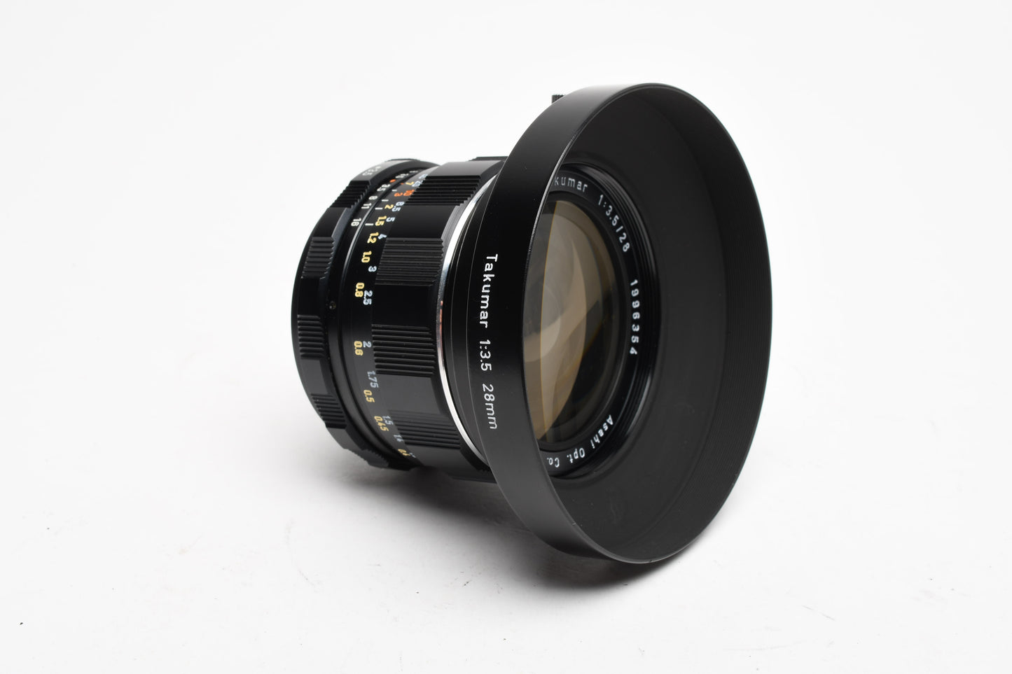 Pentax Super Takumar 28mm f3.5 "Fat" version M42 Mount lens, case, hood, caps, Mint
