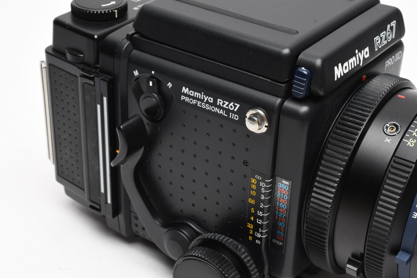 Mamiya RZ67 Professional IID w/90mm f3.5, WLF, 120 Back MINT