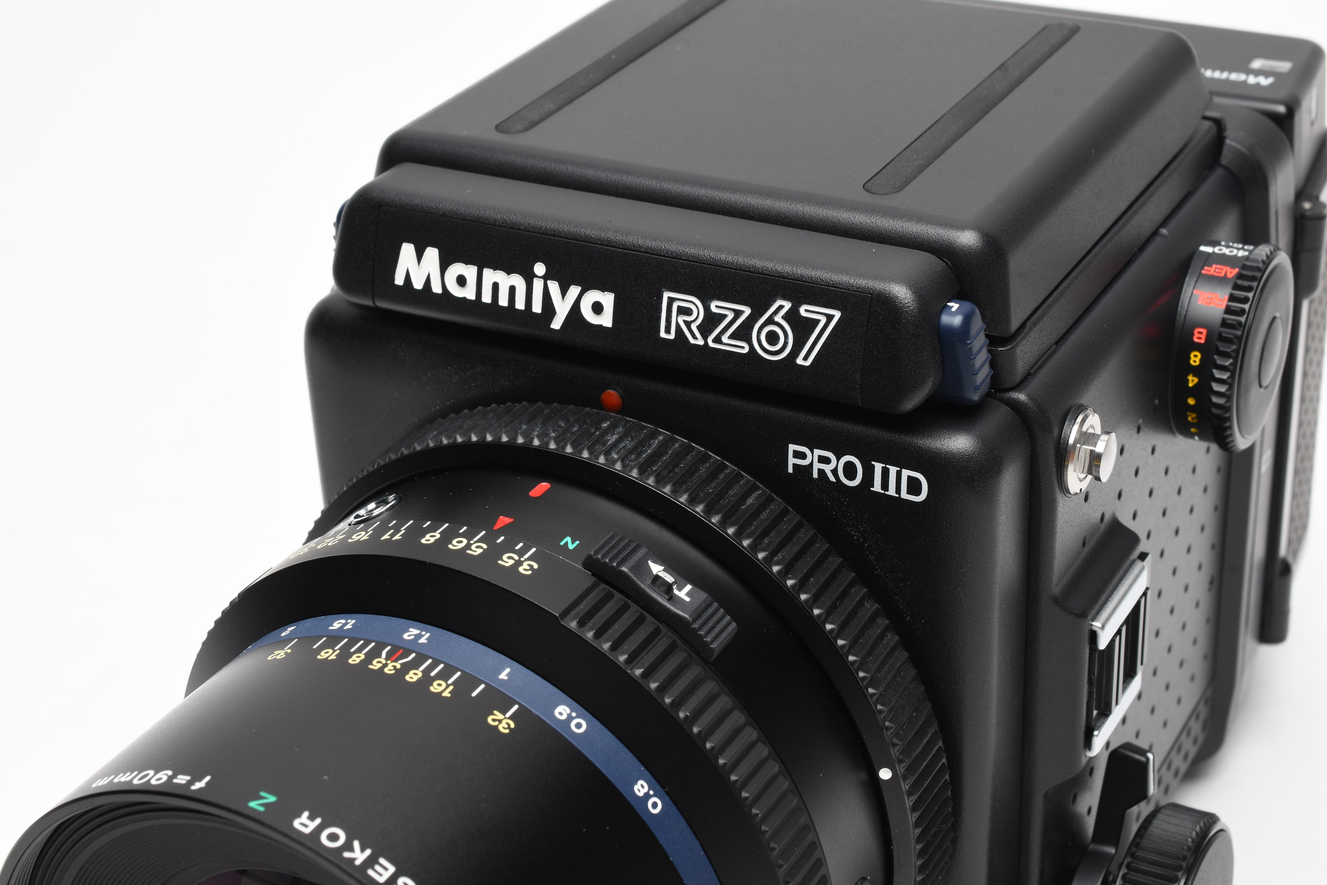 Mamiya RZ67 Professional IID w/90mm f3.5, WLF, 120 Back MINT