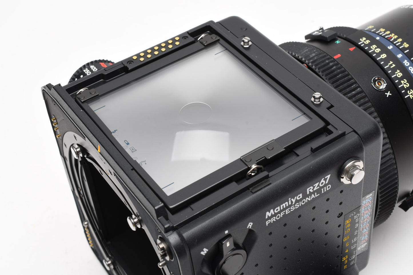 Mamiya RZ67 Professional IID w/90mm f3.5, WLF, 120 Back MINT