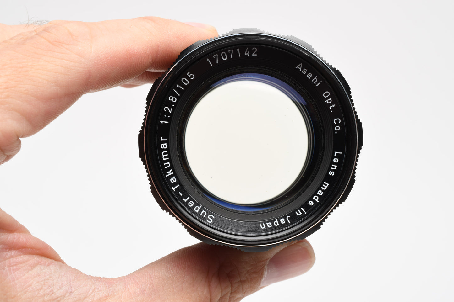 Pentax Super Takumar 105mm f2.8 M42 Mount lens, caps, hood, case, Nice!