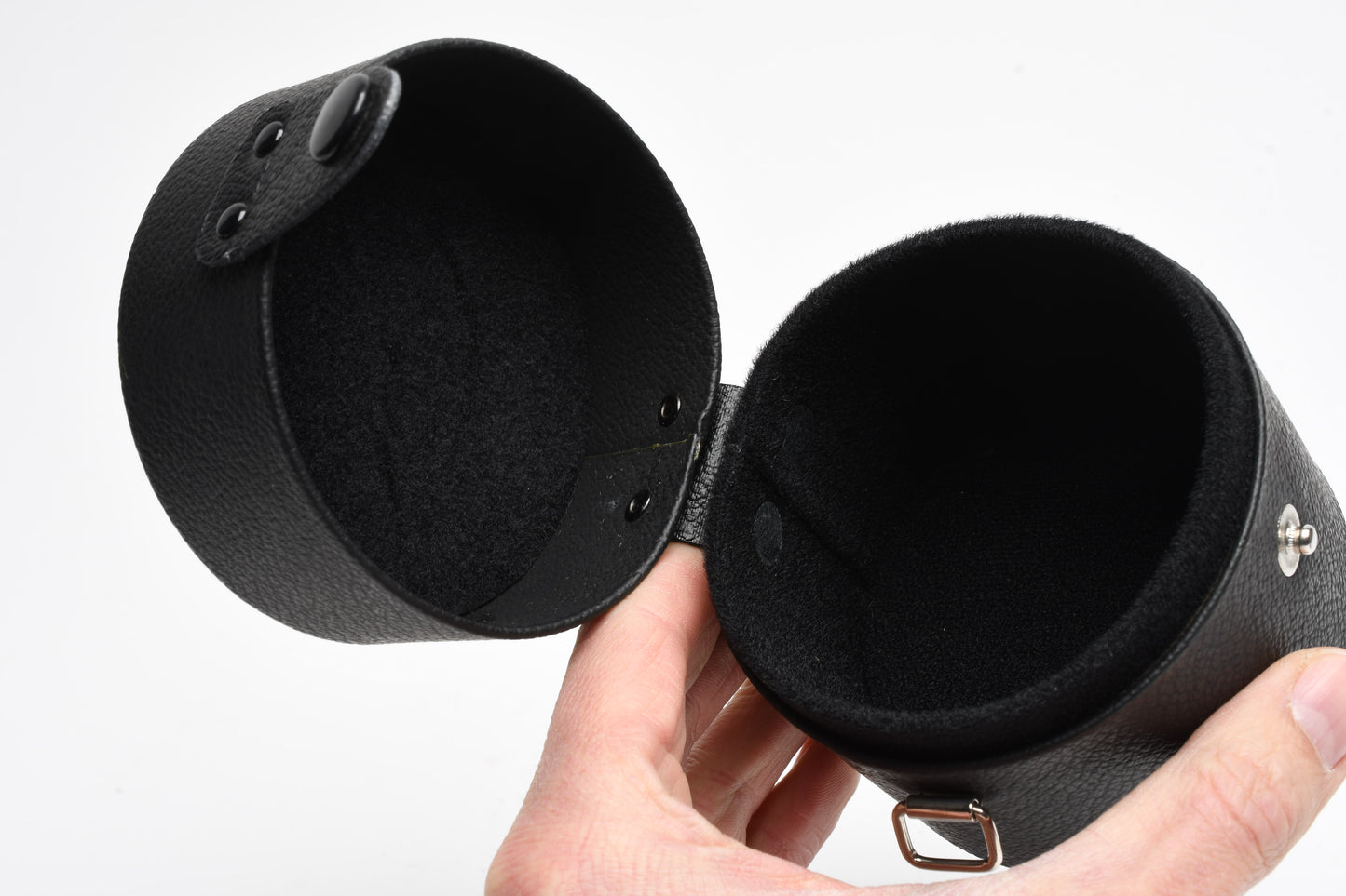 Mamiya hard lens case 3.5 x 3", Very clean