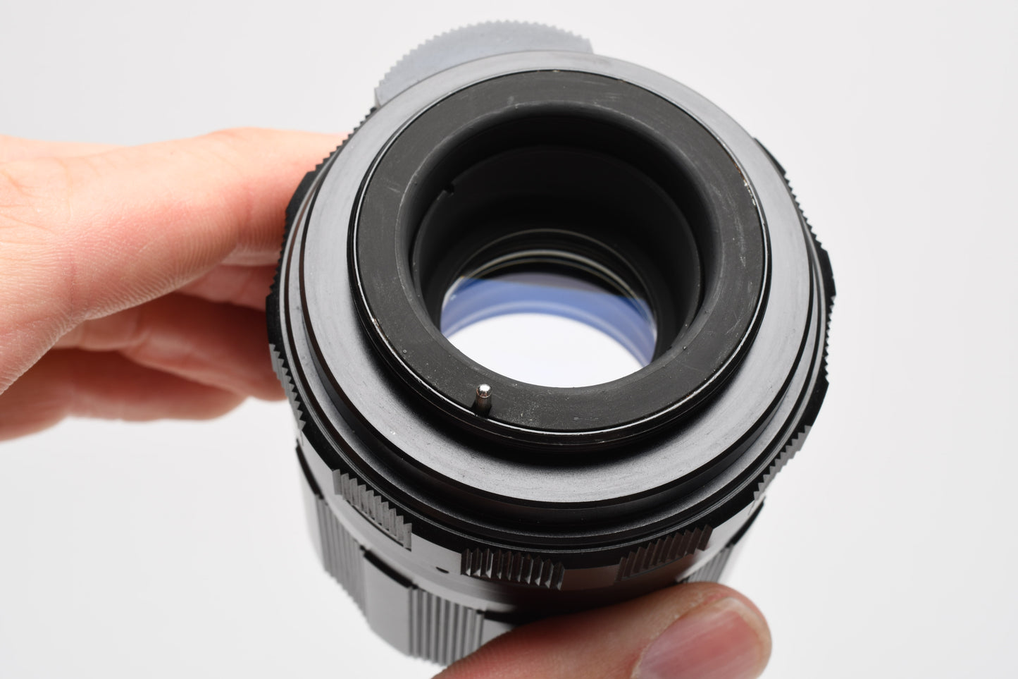 Pentax Super Takumar 105mm f2.8 M42 Mount lens, caps, hood, case, Nice!