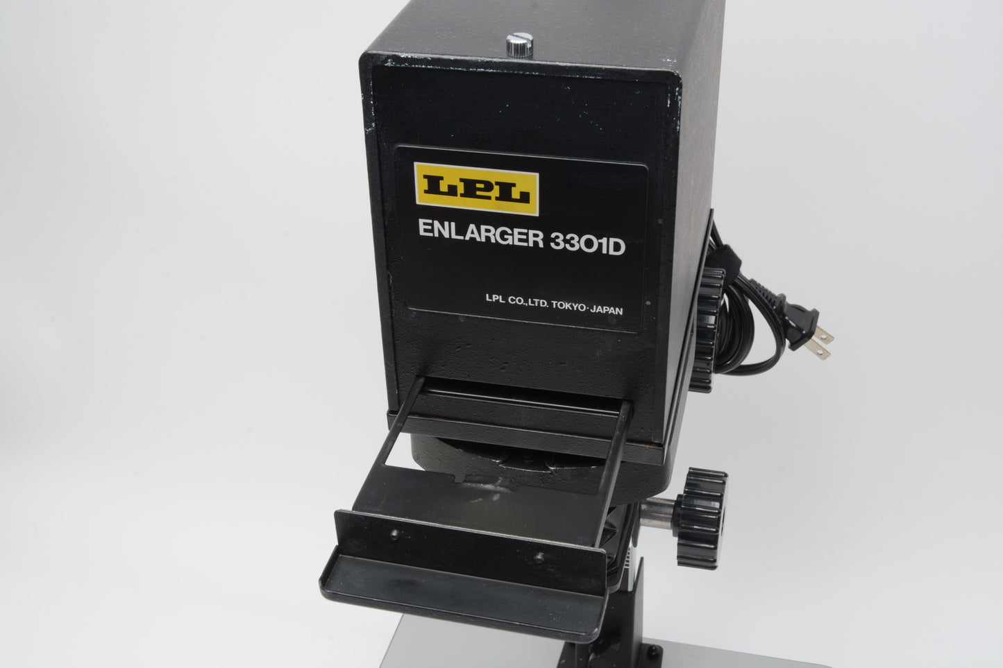 LPL 3301D B&W Condenser Enlarger w/ 50mm f3.5 Lens, Clean! *Read