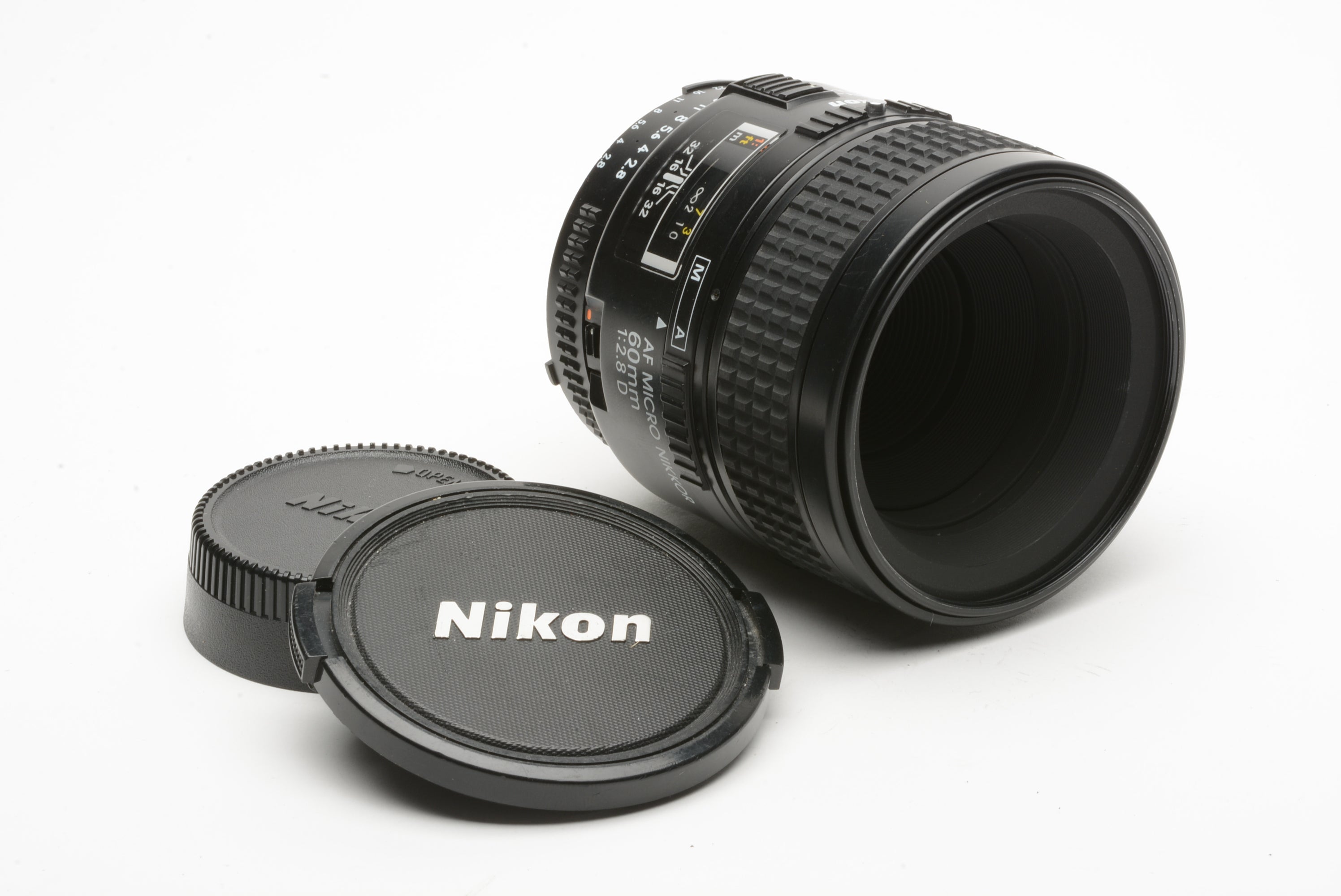 Nikon Nikkor AF Micro 60mm f2.8D w/body caps, USA Version