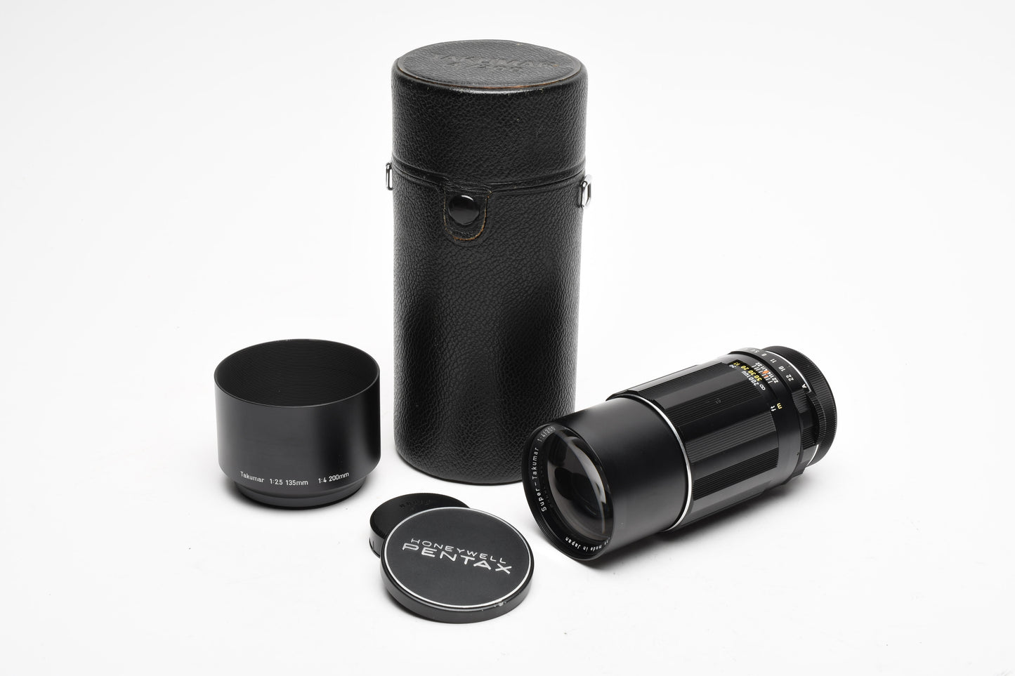 Asahi Super Takumar 200mm f4 M42 Mount lens, case, hood, caps, Mint-