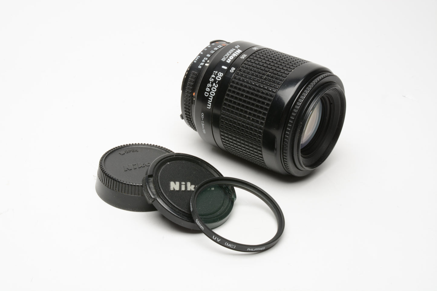 Nikon AF Nikkor 80-200mm F4.5-5.6D w/Caps, very clean, barely used