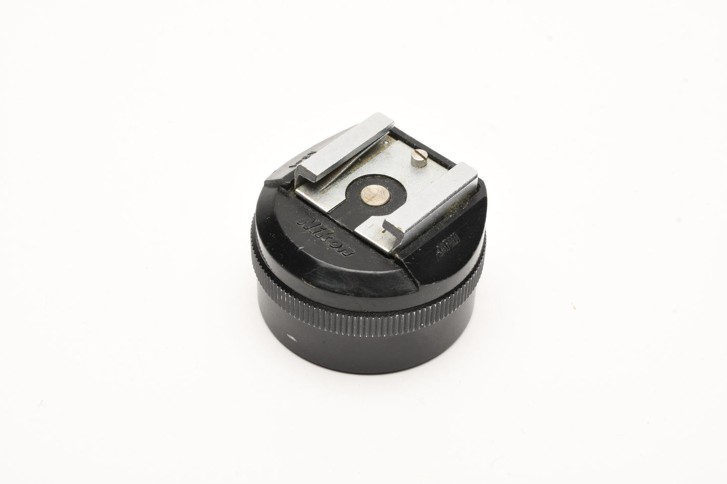 Nikon AS-1 Flash shoe adapter, tested