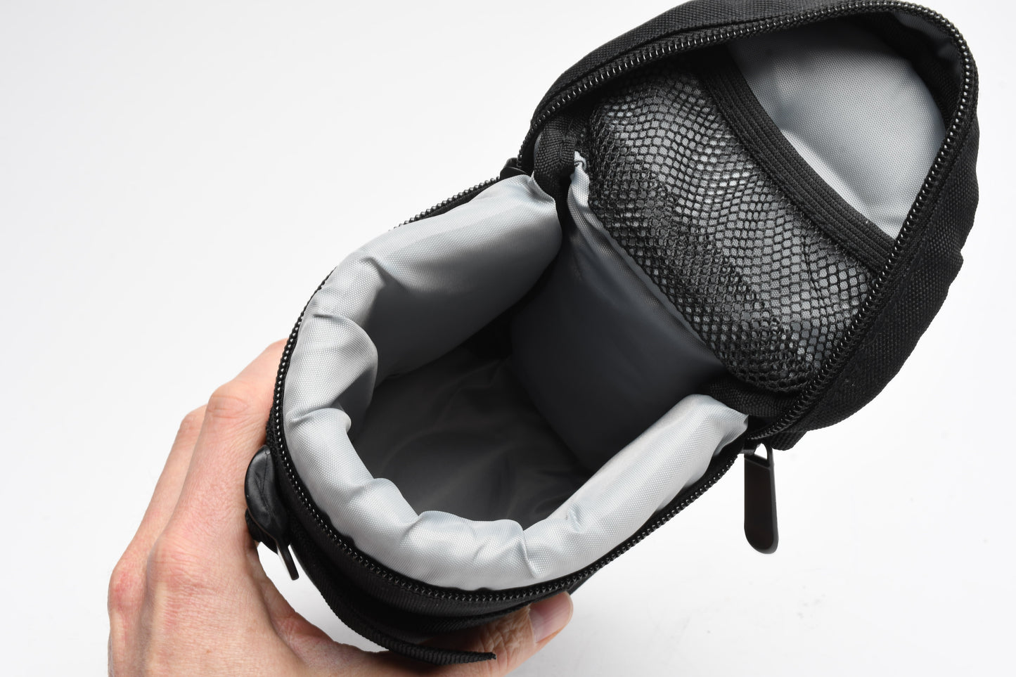 Promaster padded large lens case ~6" x 4" wide, Clean