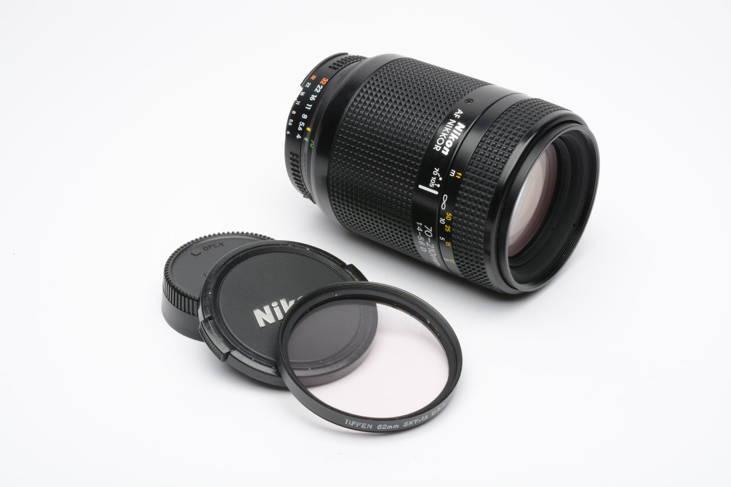 Nikon AF Nikkor 70-210mm F4-5.6D zoom lens, caps + UV filter