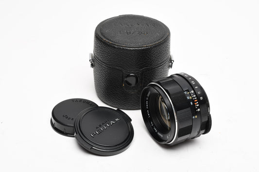Pentax Super-Takumar 55mm f1.8 M42 mount lens, caps, case, Mint-