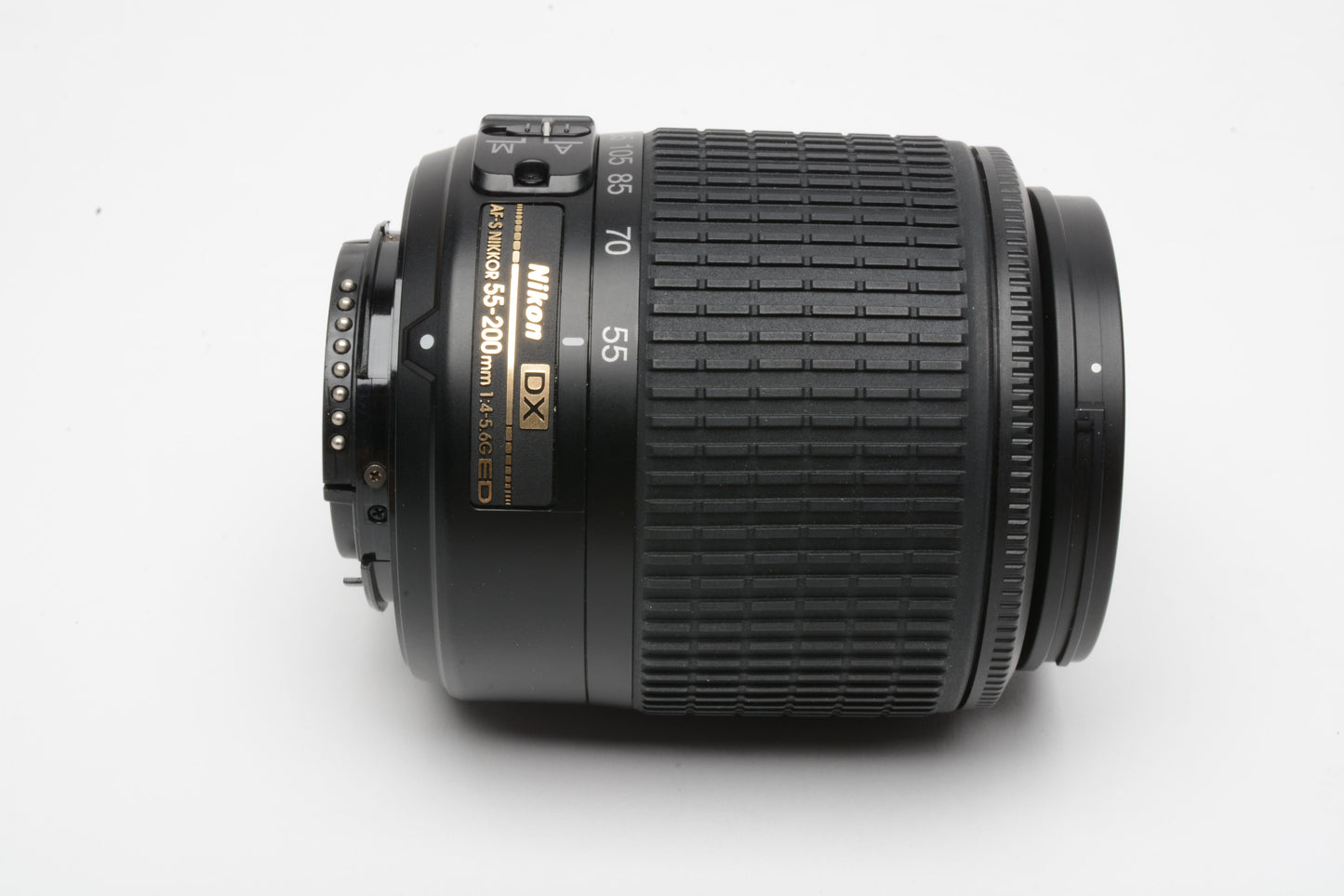 Nikon AFS Nikkor 55-200mm F4-5.6G ED DX VR zoom lens, caps, hood, UV,