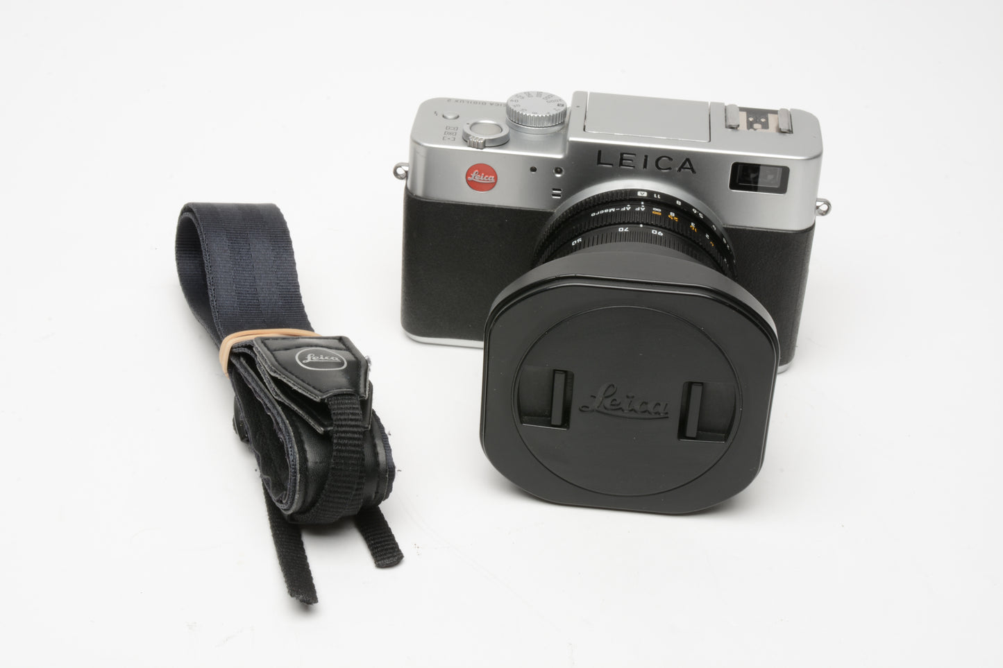 Leica Digilux 2 5MP Digital Point&Shoot, 2batts+charger+hood+cap, Nice! *Read