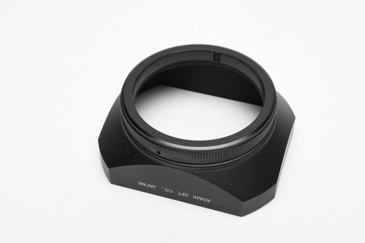 Takumar 28mm f3.5 metal lens hood, 49mm diameter, Clean