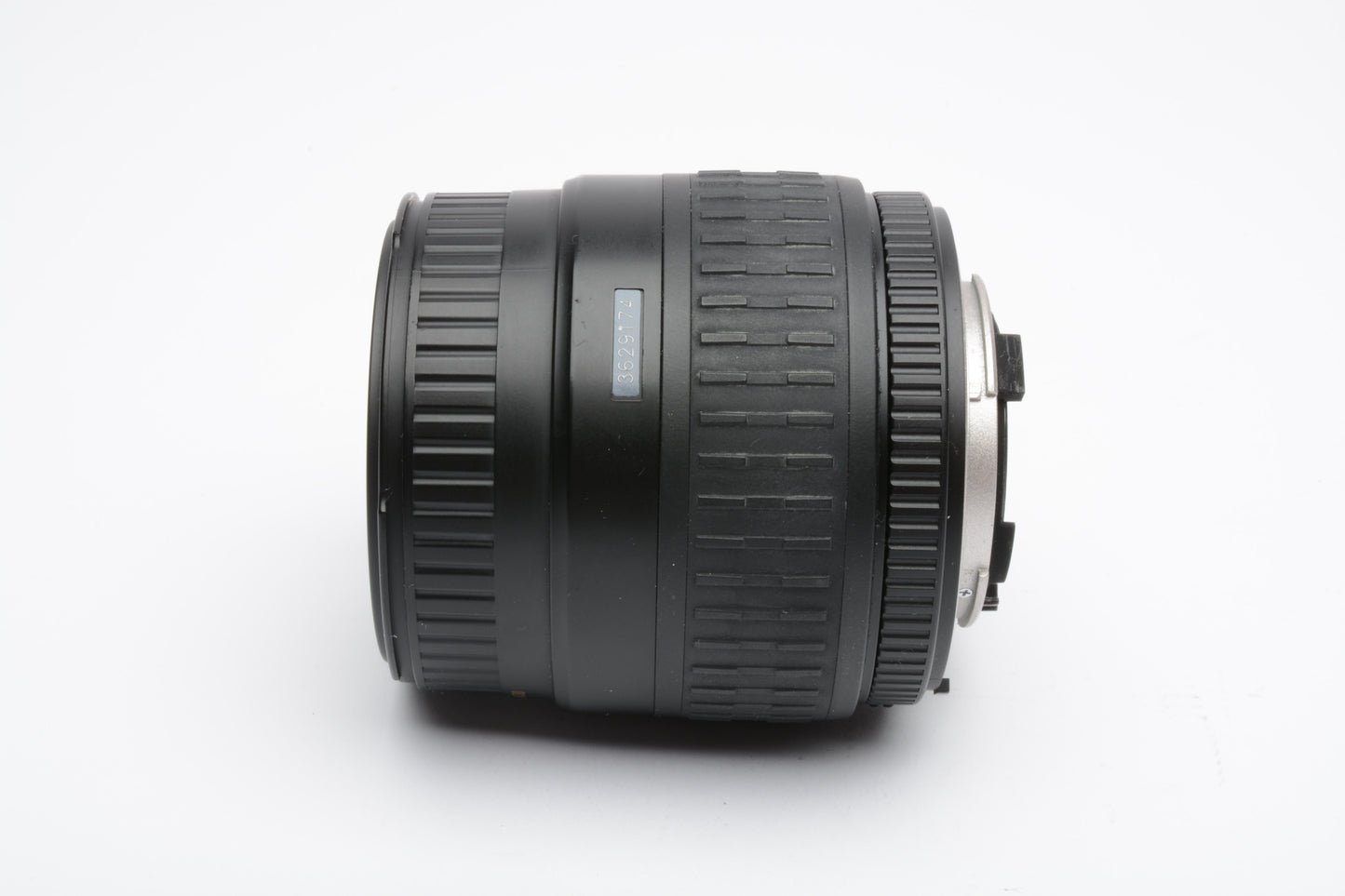 Sigma AF 28-80mm f3.5-5.6 macro zoom lens for Nikon AF mount +hood, caps +UV