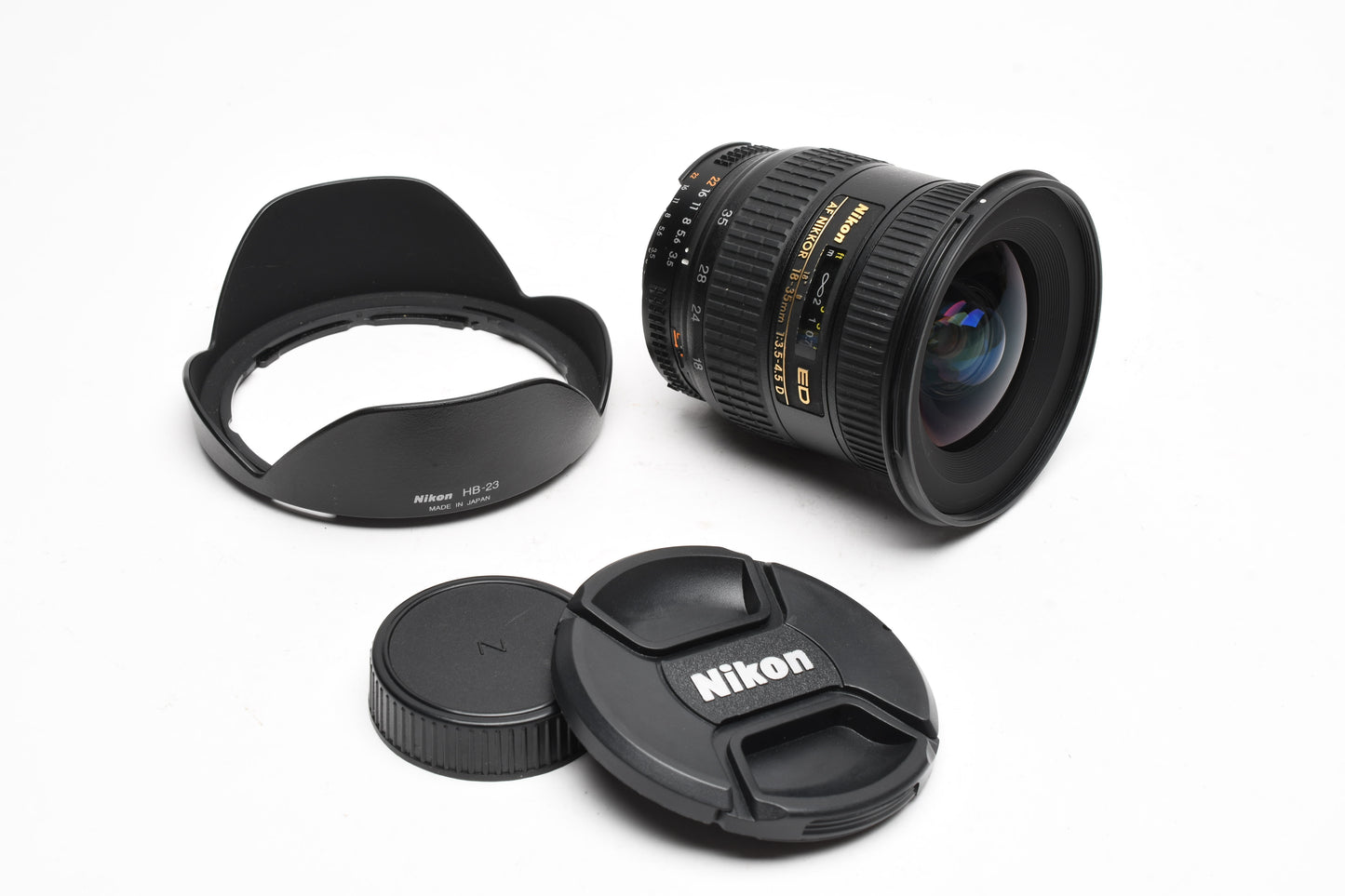 Nikon Nikkor AF 18-35mm f3.5-4.5 D ED wide zoom lens, Hood, Mint-