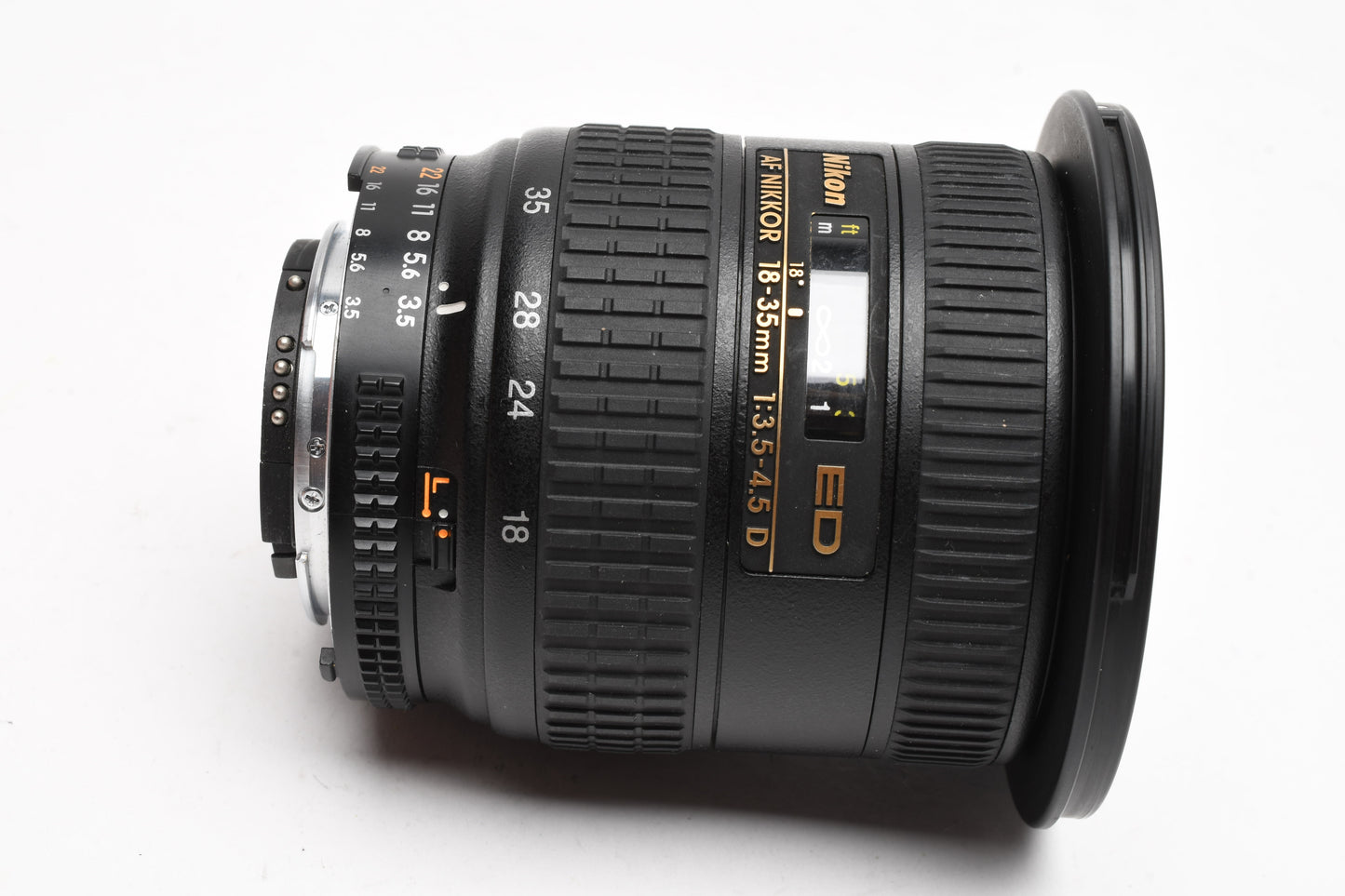 Nikon Nikkor AF 18-35mm f3.5-4.5 D ED wide zoom lens, Hood, Mint-
