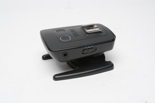 Cactus V5 Wireless flash trigger w/stand, clean, tested