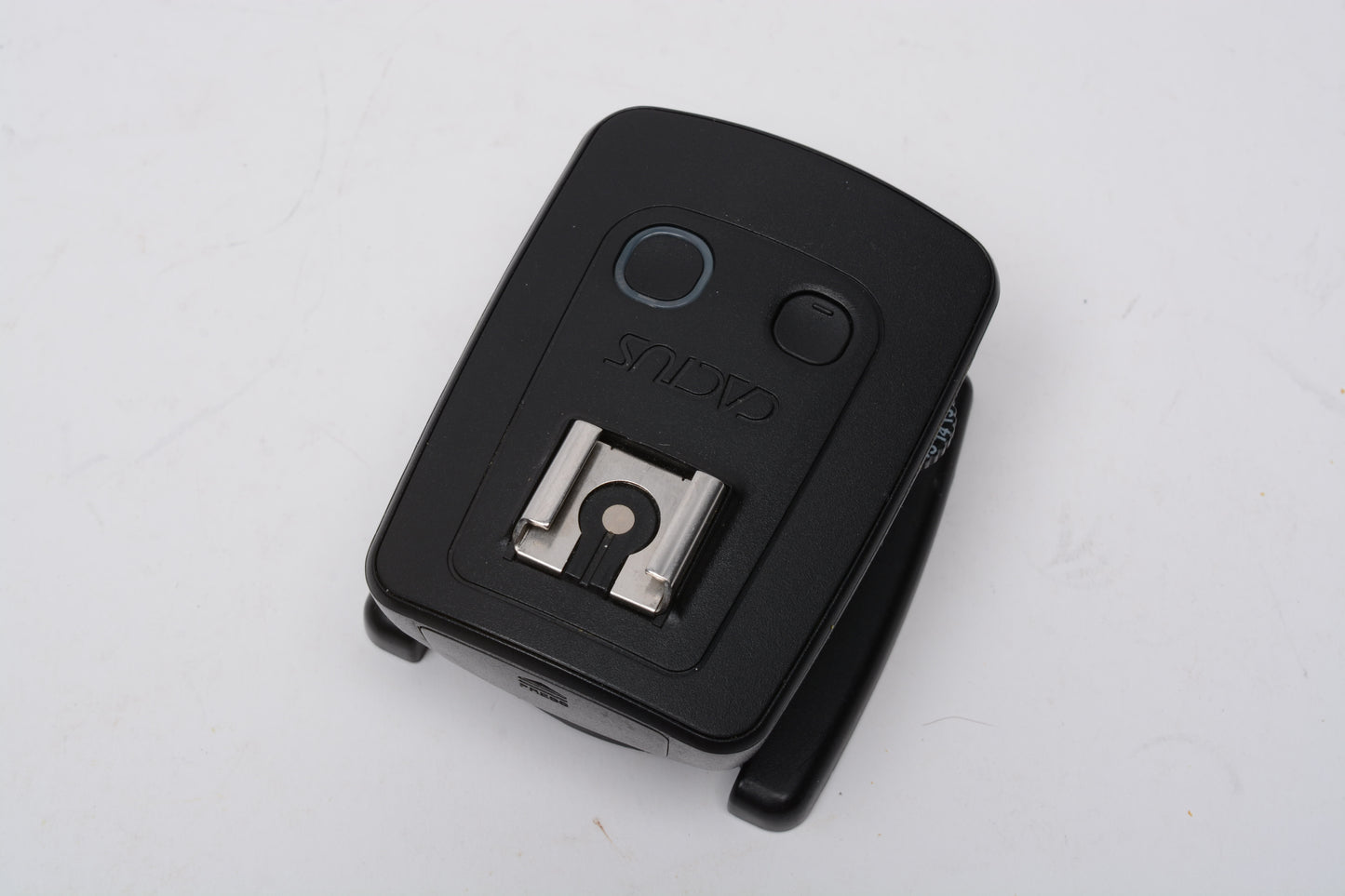 Cactus V5 Wireless flash trigger w/stand, clean, tested